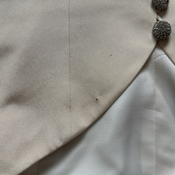 VINTAGE SILK STATEMENT BLAZER - Picture 5 of 16